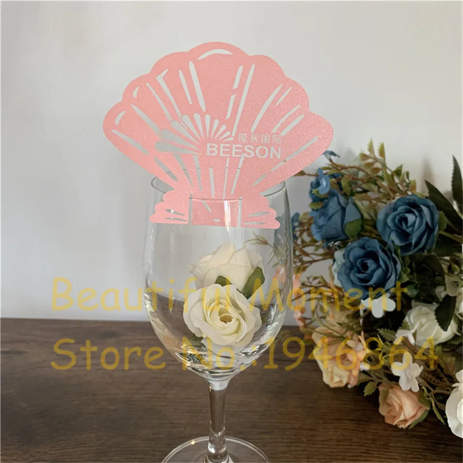 50pcs Sea Shell Shaped Wedding Hollow Out Name Place Cards Beach Wedding Favor Customized Cards For Wine Glass Table Decoration